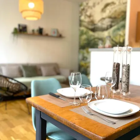 Apartamento Turgot - Antiguo Palacete Privado - Luminoso *