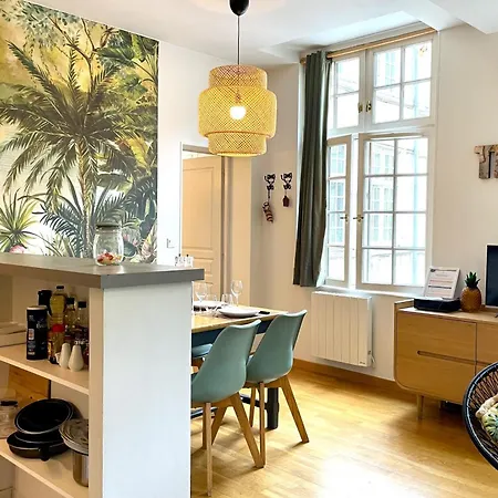 Turgot - Ancien Particulier - Lumineux Apartment